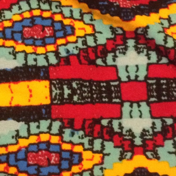 NWOT LULAROE AZTEC LEGGINGS - Picture 2 of 3